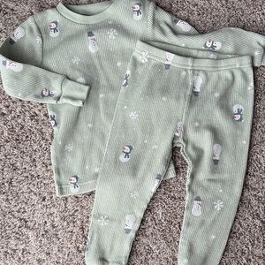 Carter’s Christmas pajama set